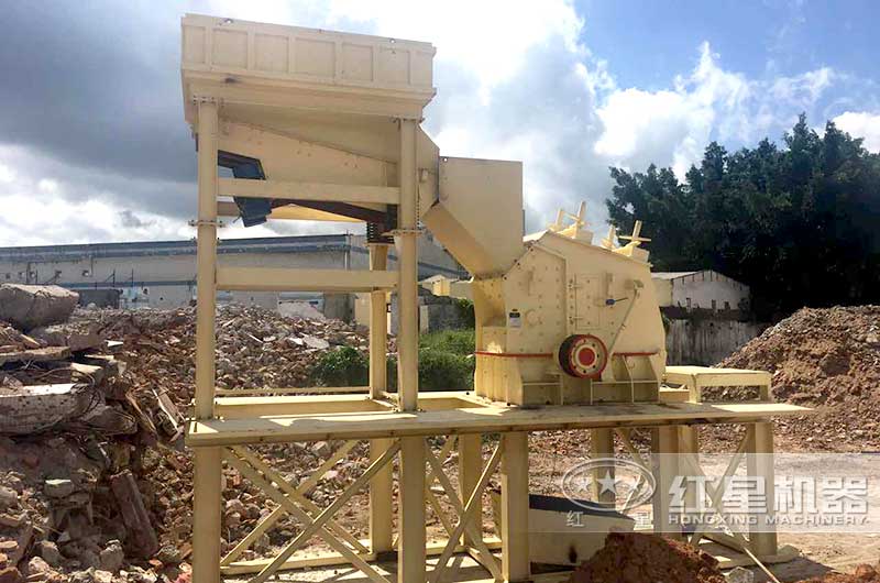 小型反擊破一次成型現場 小型反擊破一次成型現場