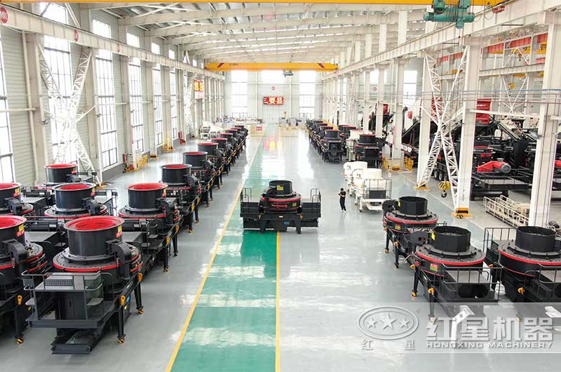 花崗巖沖擊式破碎機車間實拍 花崗巖沖擊式破碎機車間實拍